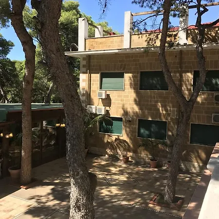 Eden Park 3*