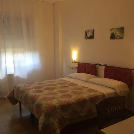 Hotel Eden Park 3*