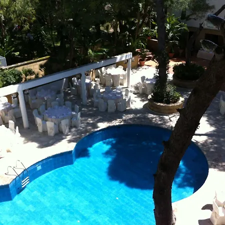 Eden Park Ξενοδοχείο 3*