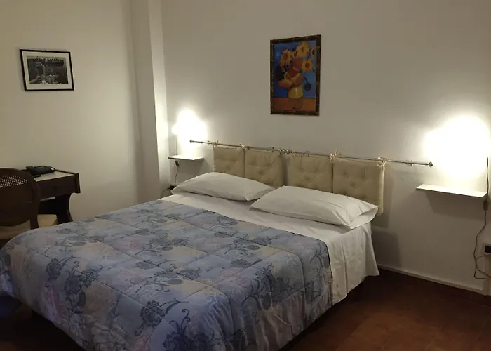 Eden Park מלון 3*