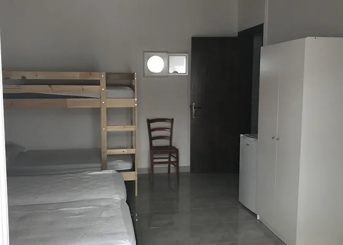 Eden Park מלון 3*